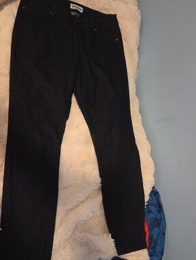Nygard Dark Blue / Black Women's Straight-Leg Jeans